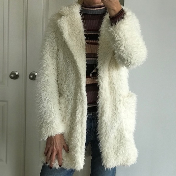 ❤️1 MED❤️Ivory Shaggy Faux Fur Open Jacket - Picture 2 of 7